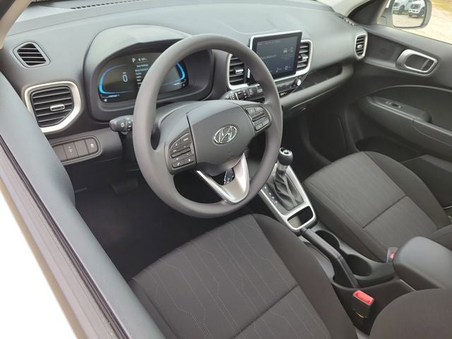 2026 Hyundai Venue SE