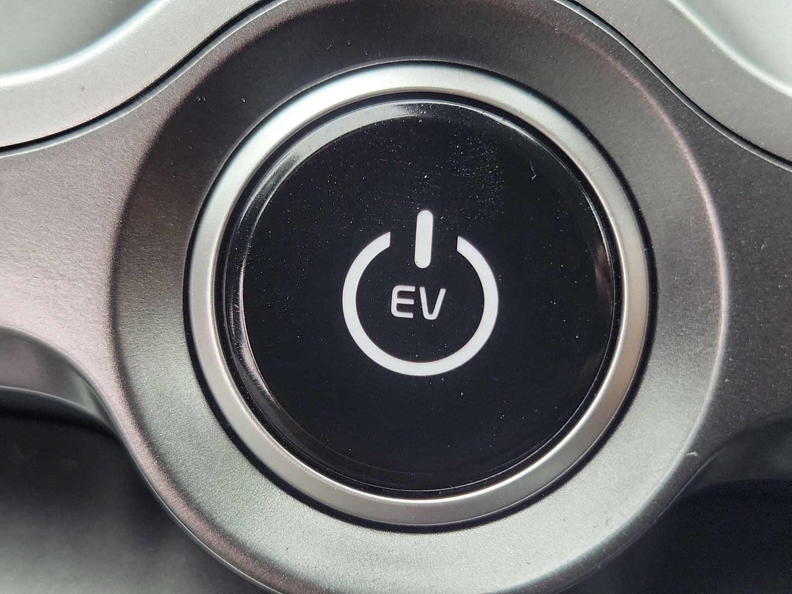2024 Kia EV6 Wind