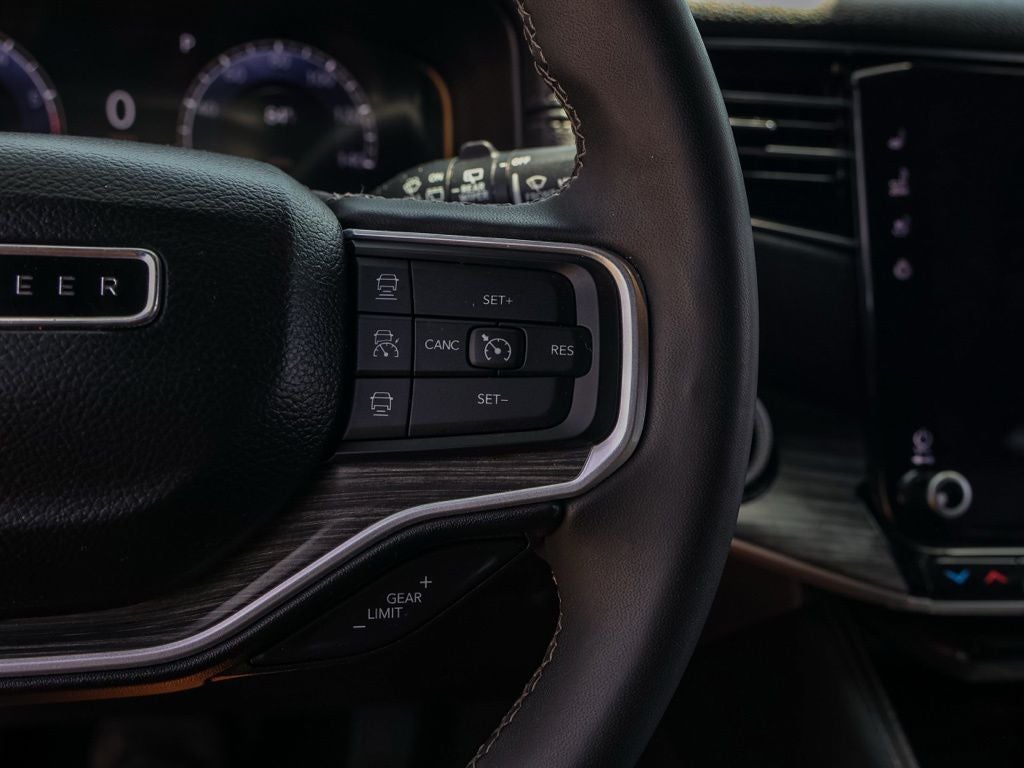 2024 Jeep Wagoneer L Series II