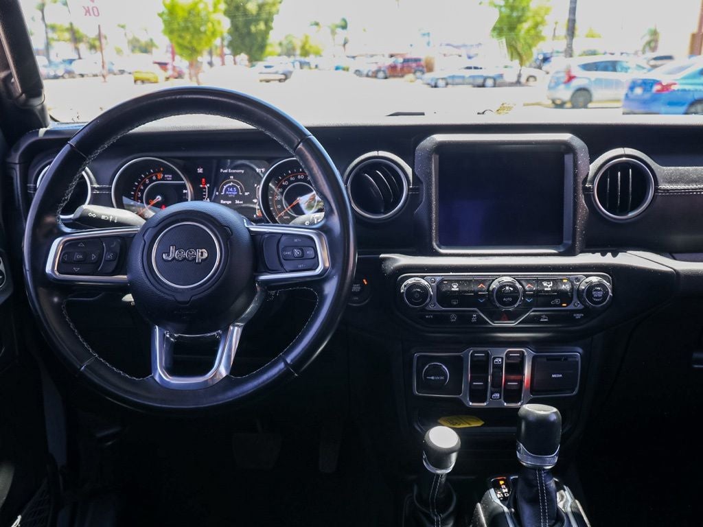 2022 Jeep Gladiator Overland