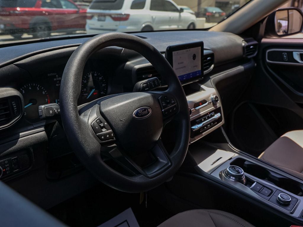 2022 Ford Explorer Base