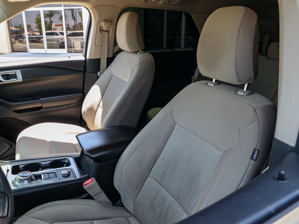2022 Ford Explorer Base