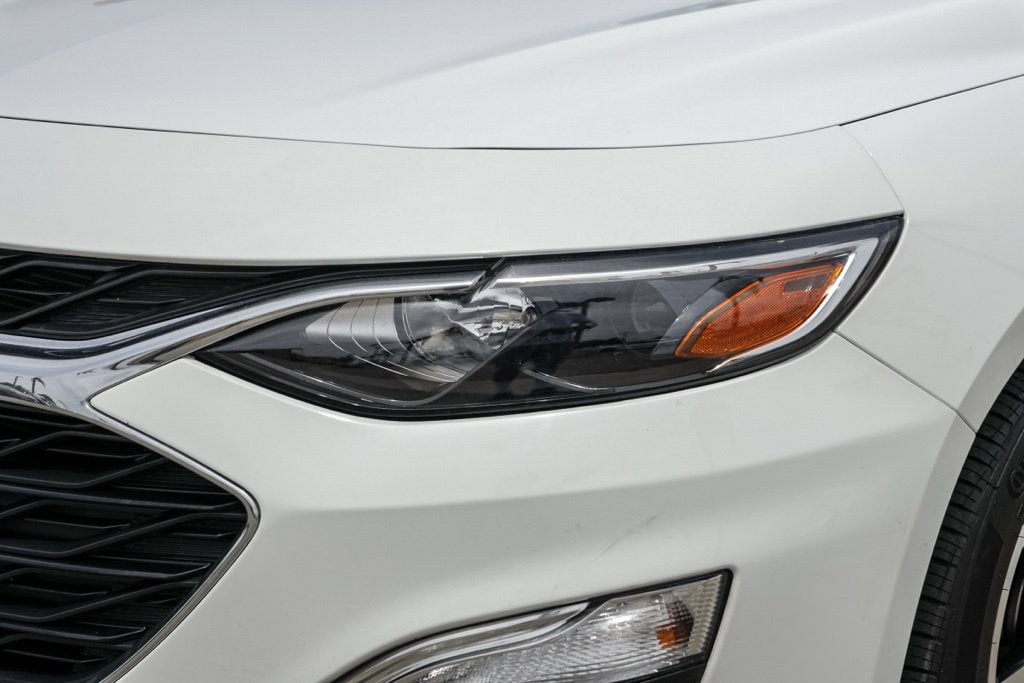 2025 Chevrolet Malibu RS