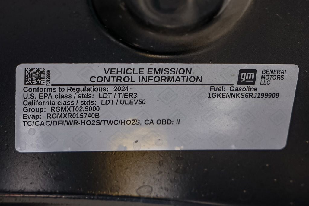2024 GMC Acadia Elevation