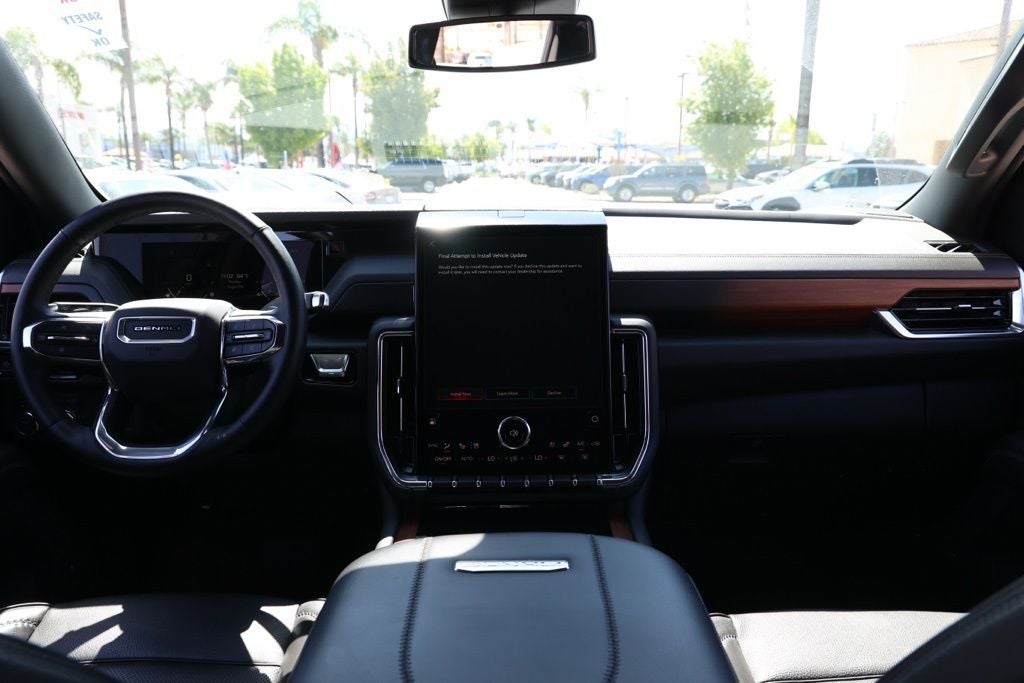 2025 GMC Yukon XL Denali