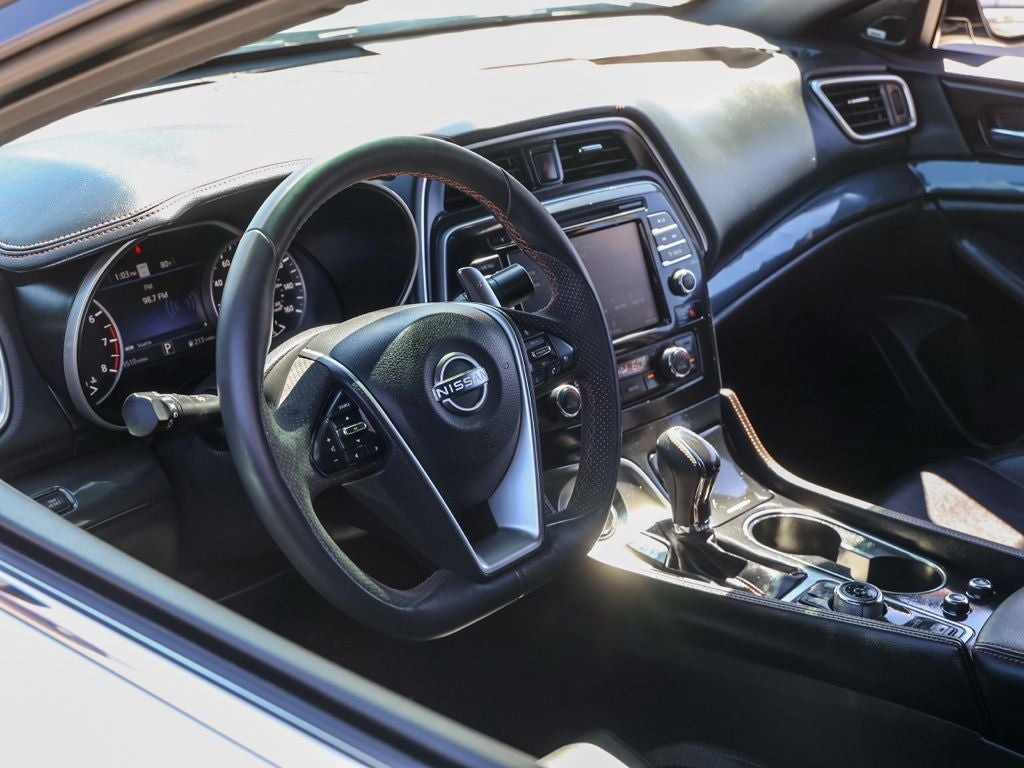 2023 Nissan Maxima SR
