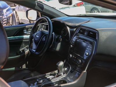 2023 Nissan Maxima SR