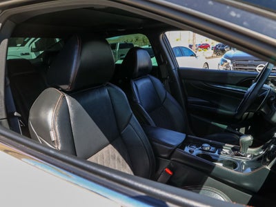 2023 Nissan Maxima SR