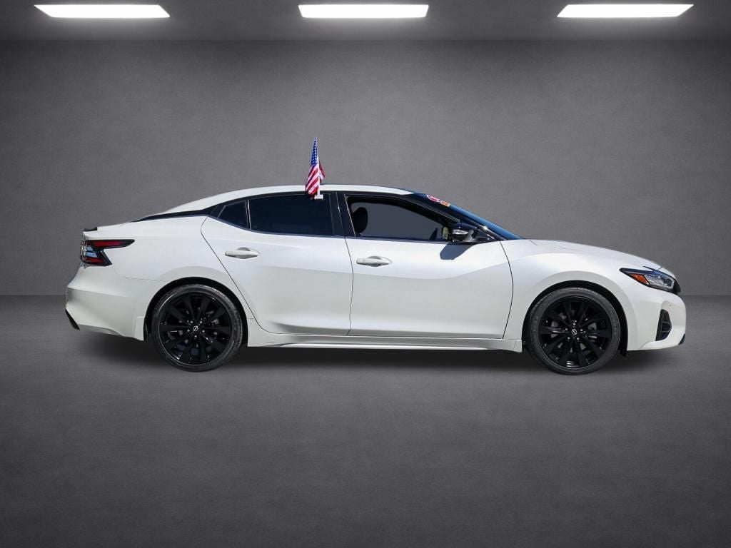 2023 Nissan Maxima SR
