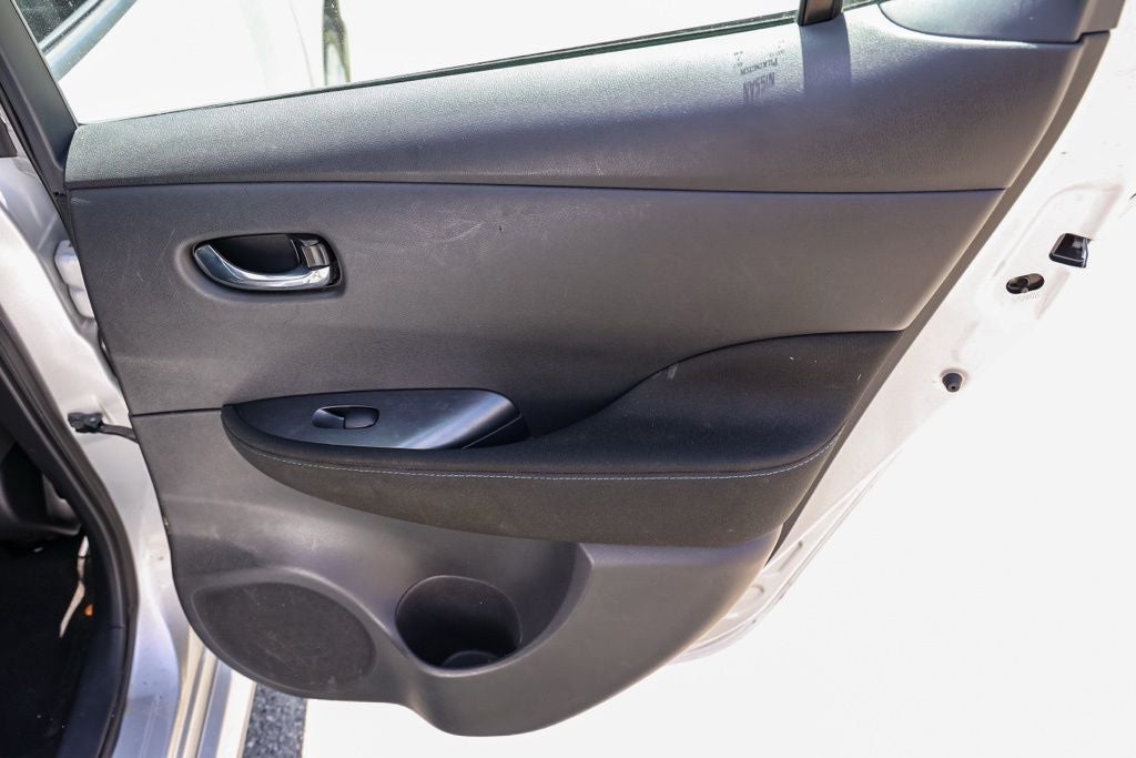 2024 Nissan Leaf S