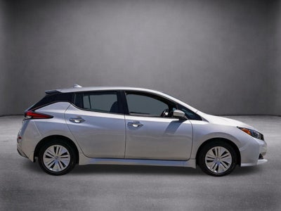 2024 Nissan Leaf S