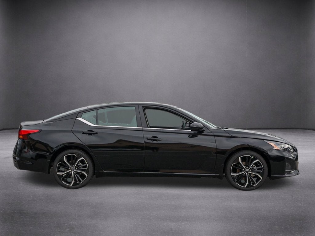 2026 Nissan Altima 2.5 SR