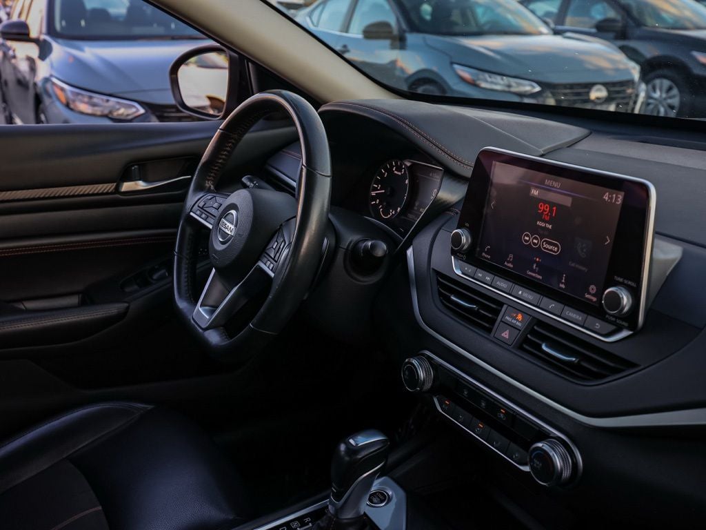 2022 Nissan Altima 2.5 SR