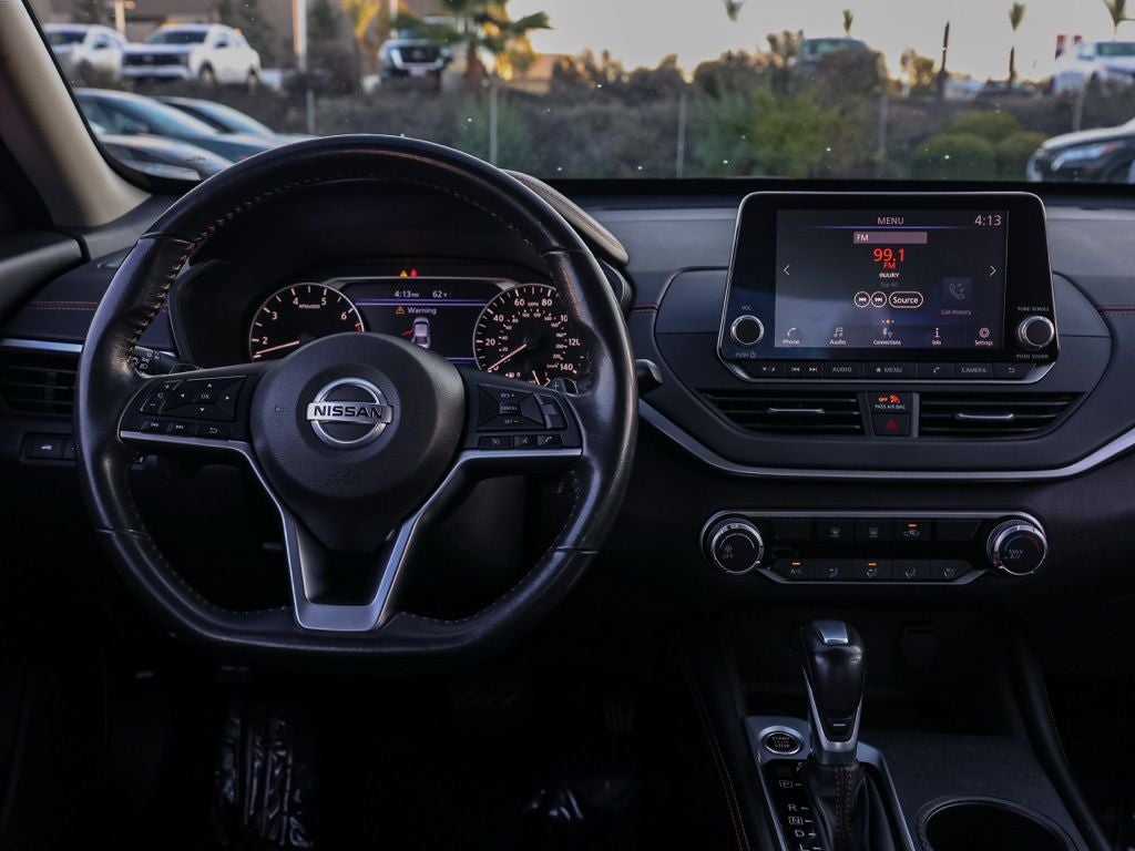 2022 Nissan Altima 2.5 SR