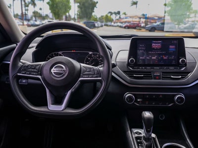 2021 Nissan Altima 2.5 SV