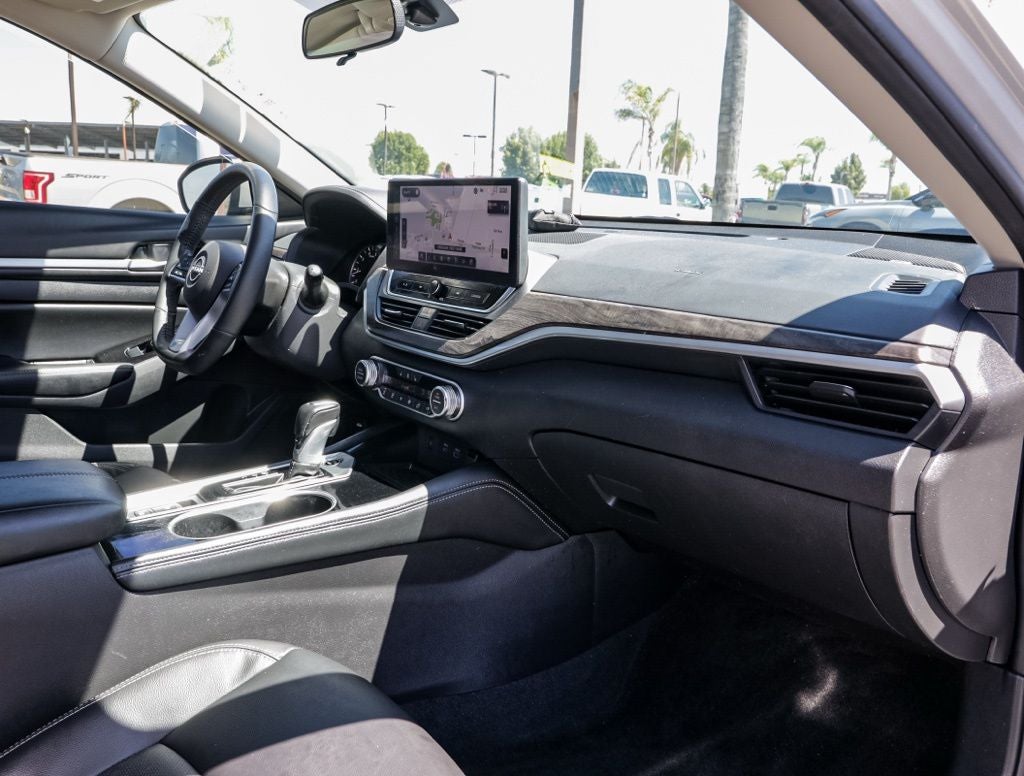 2025 Nissan Altima 2.5 SL