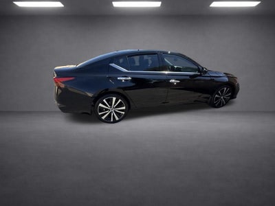 2020 Nissan Altima 2.5 Platinum
