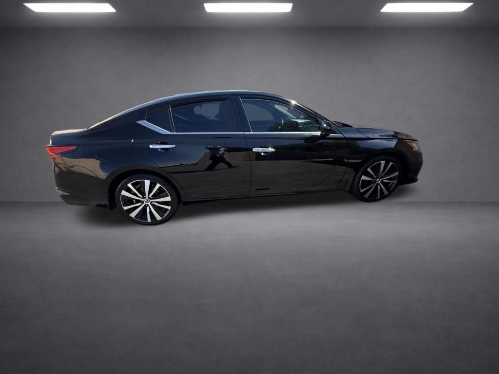 2020 Nissan Altima 2.5 Platinum