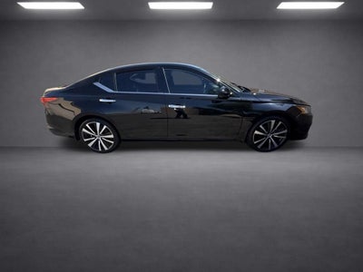 2020 Nissan Altima 2.5 Platinum