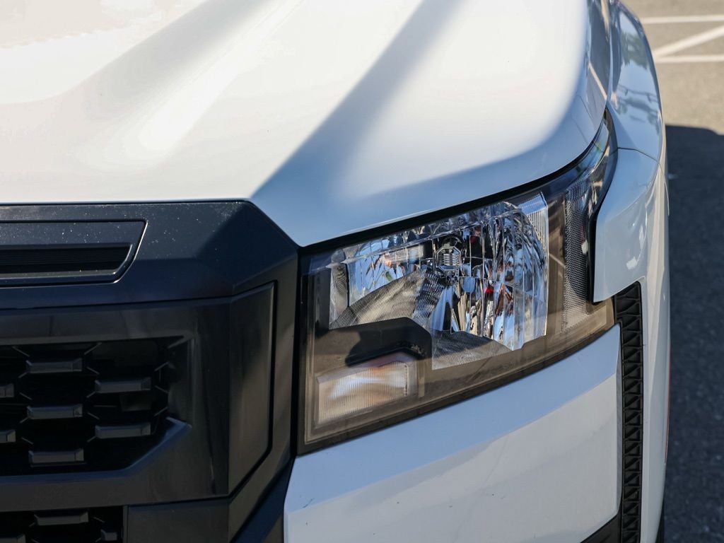2025 Nissan Frontier S