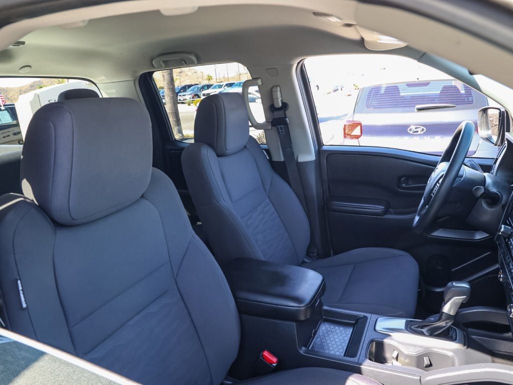 2025 Nissan Frontier S