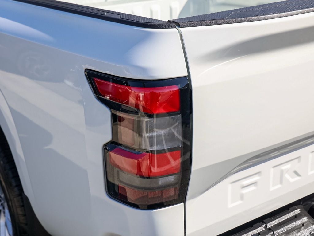 2025 Nissan Frontier S