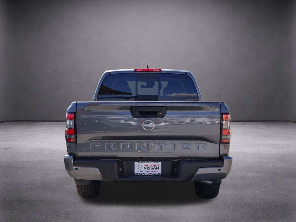 2027 Nissan Frontier SV
