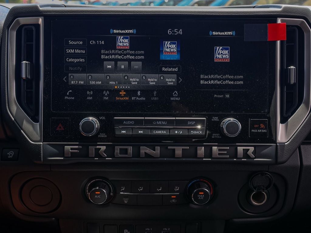 2026 Nissan Frontier SV