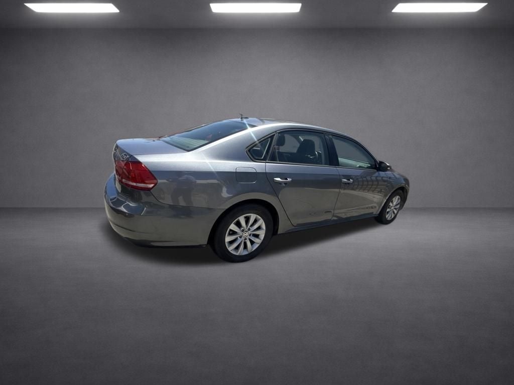 2015 Volkswagen Passat 1.8T S