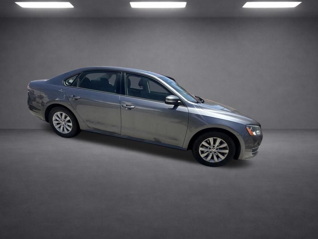 2015 Volkswagen Passat 1.8T S