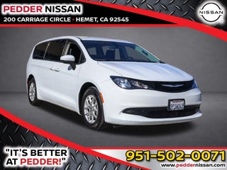 2022 Chrysler Voyager LX