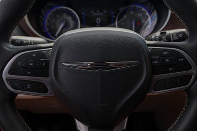 2024 Chrysler Voyager LX