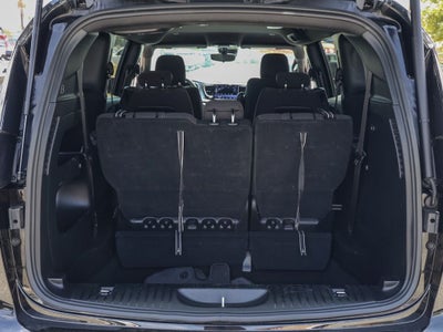 2024 Chrysler Pacifica Touring