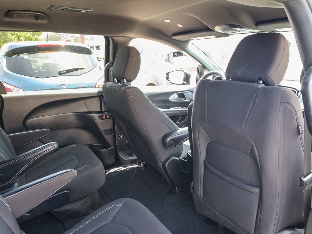 2024 Chrysler Pacifica Touring