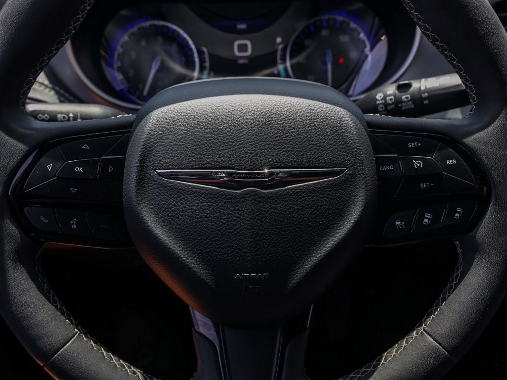 2024 Chrysler Pacifica Touring