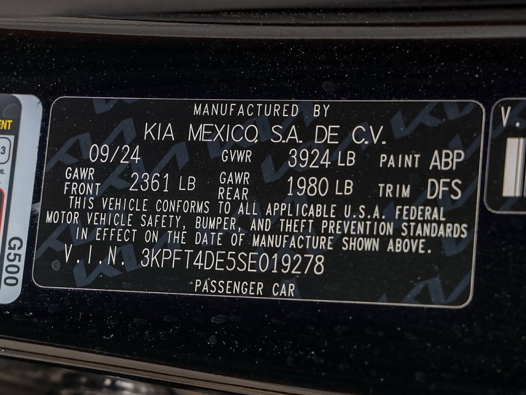 2025 Kia K4 LXS