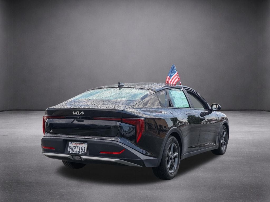 2025 Kia K4 LXS