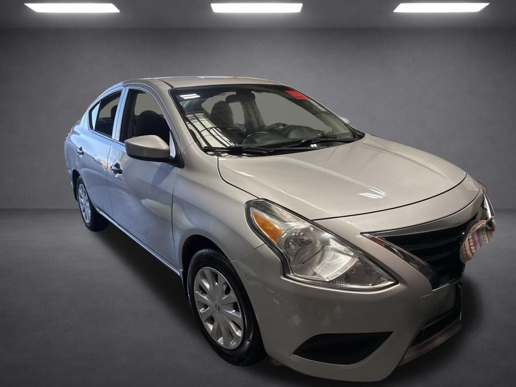 2017 Nissan Versa 1.6 S Plus