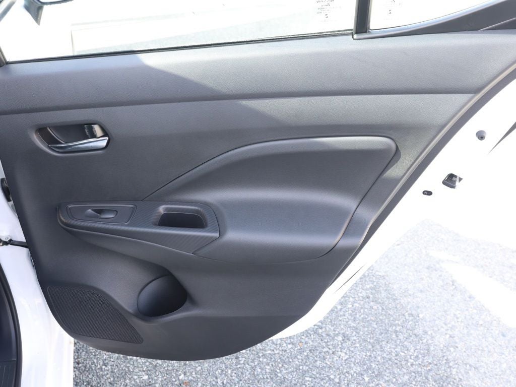 2025 Nissan Versa 1.6 SV