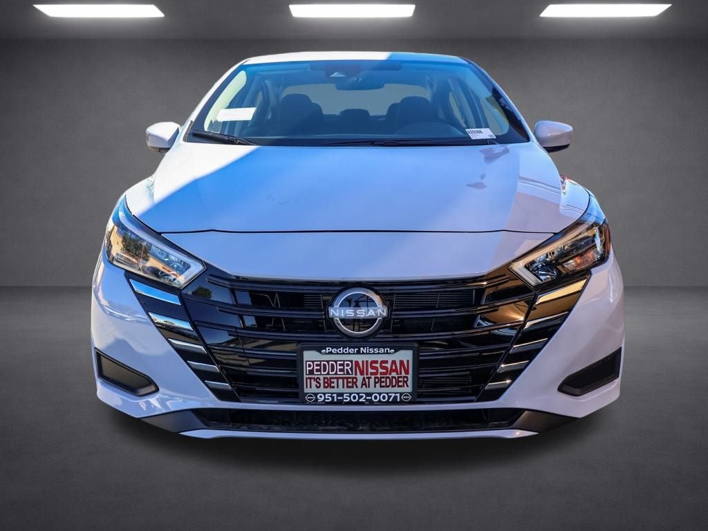 2025 Nissan Versa 1.6 SV