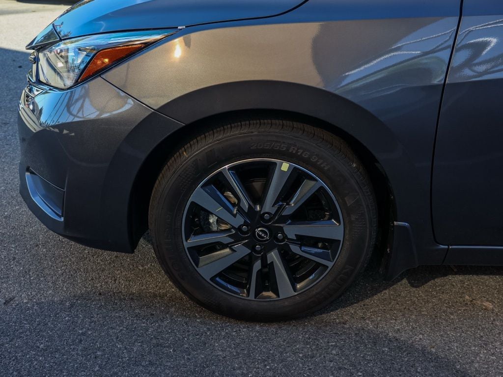 2025 Nissan Versa 1.6 SV