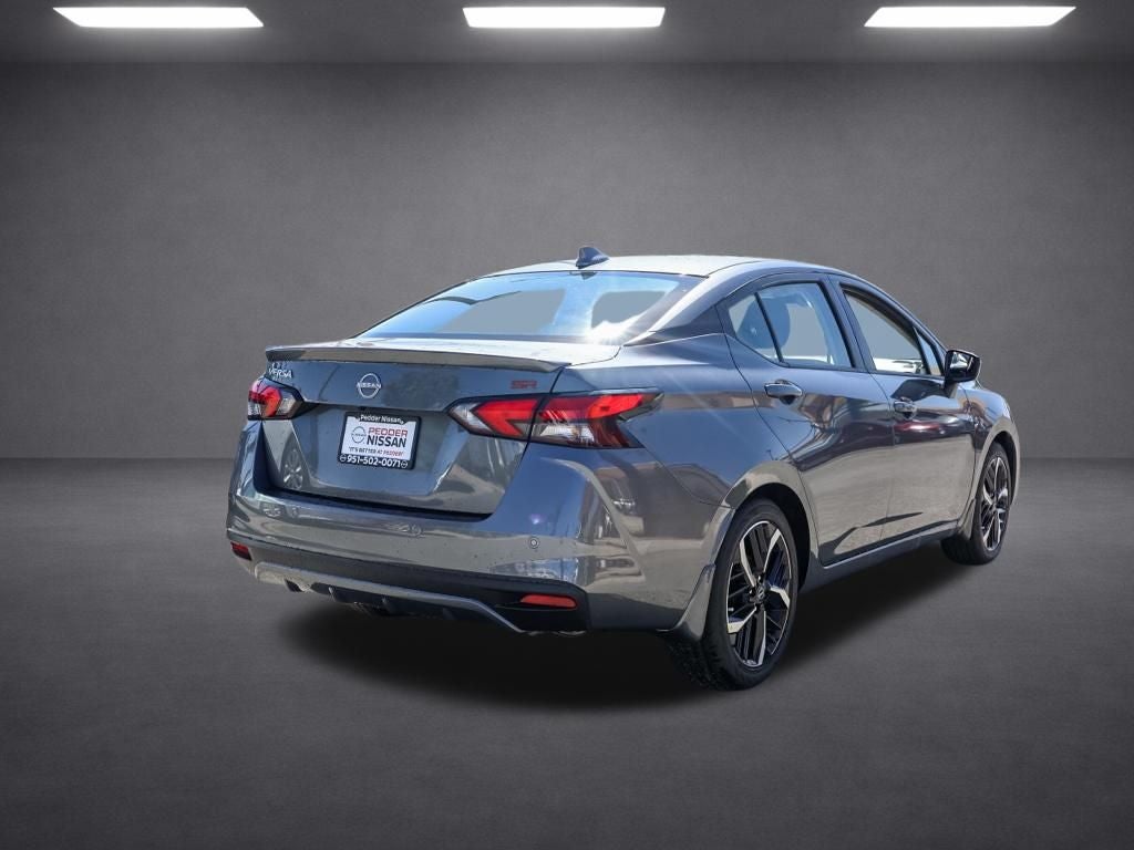 2025 Nissan Versa 1.6 SR