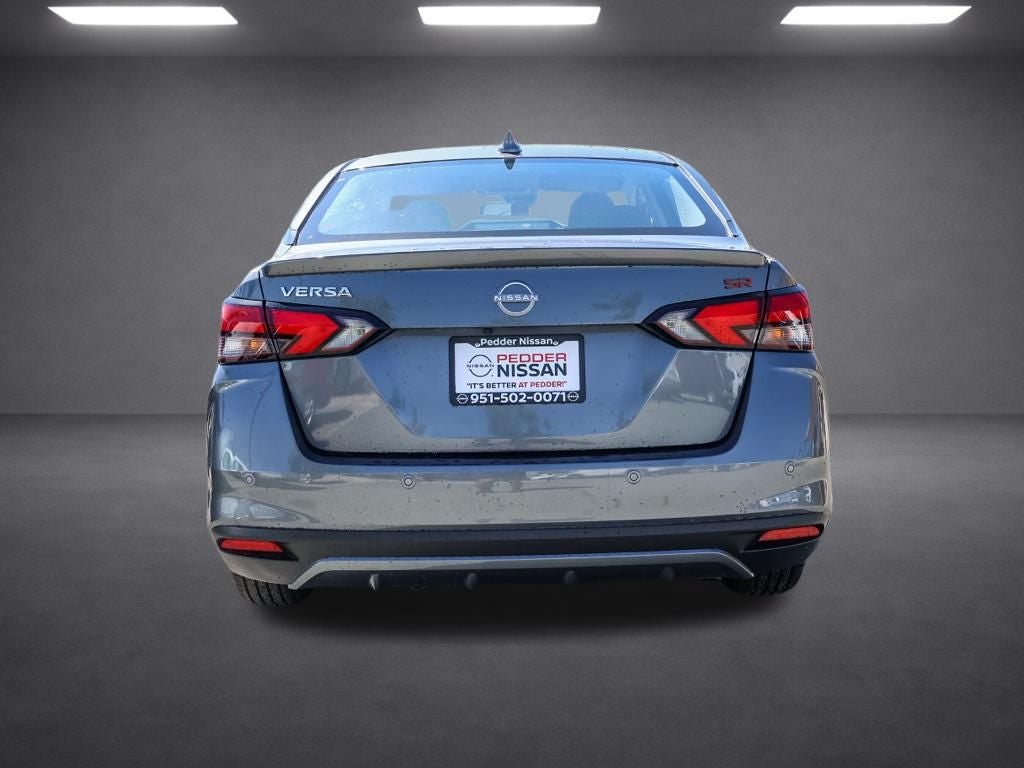 2025 Nissan Versa 1.6 SR