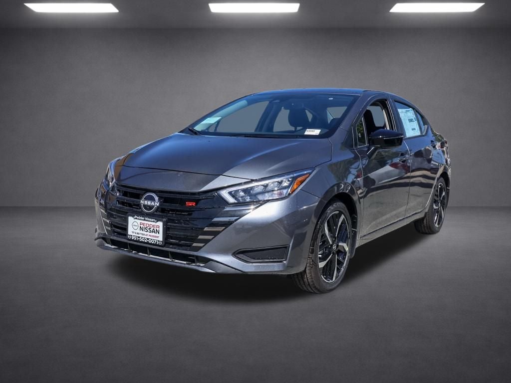 2025 Nissan Versa 1.6 SR