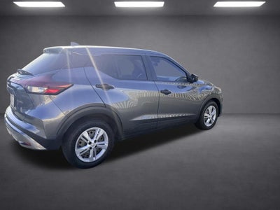 2022 Nissan Kicks S