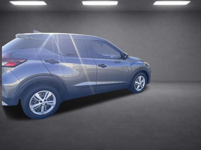 2022 Nissan Kicks S