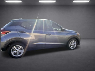 2022 Nissan Kicks S