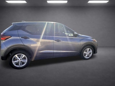 2022 Nissan Kicks S