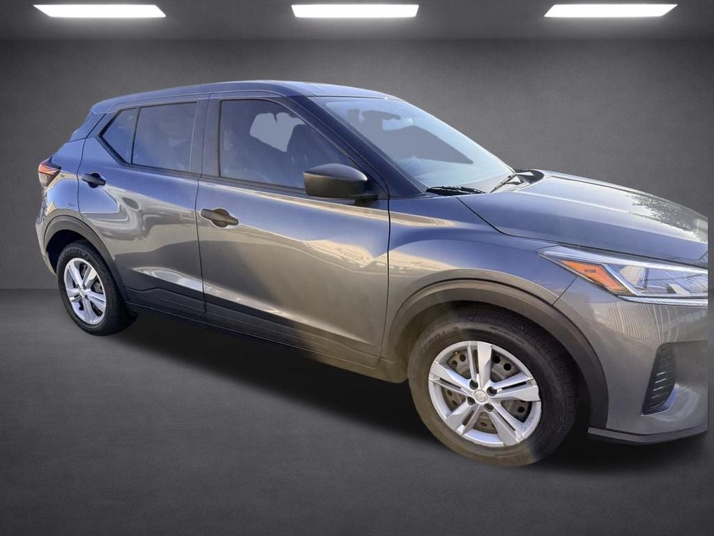 2022 Nissan Kicks S