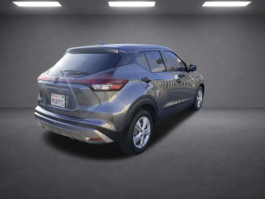 2022 Nissan Kicks S